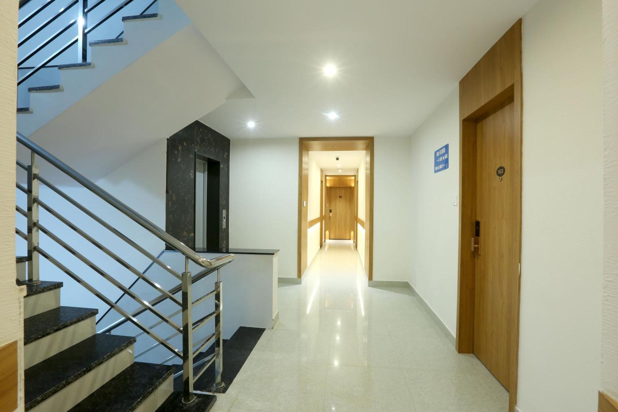 Hotel Sterling Plaza- Bangalore International Airport Dod Jala ภายนอก รูปภาพ