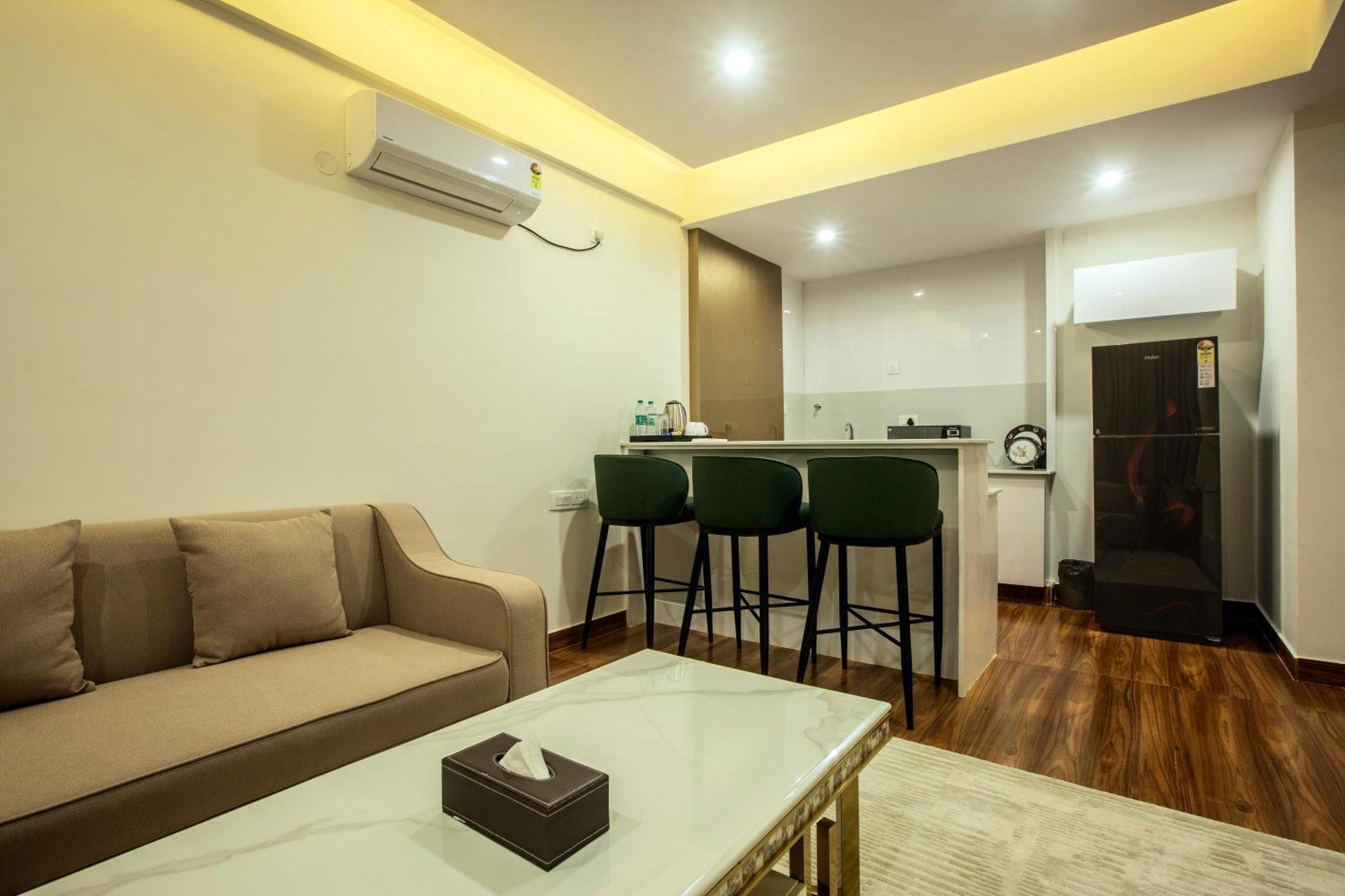 Hotel Sterling Plaza- Bangalore International Airport Dod Jala ภายนอก รูปภาพ