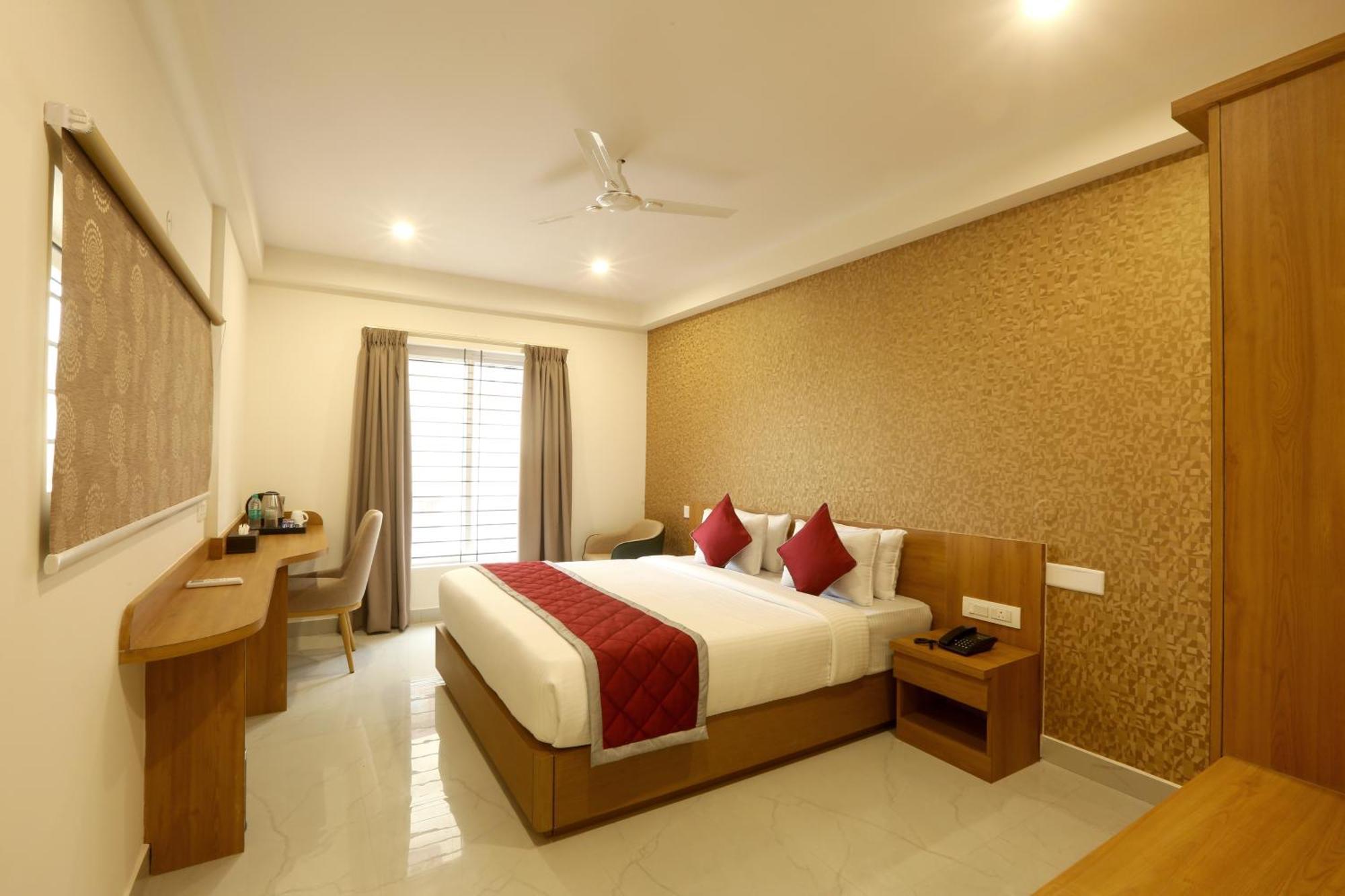 Hotel Sterling Plaza- Bangalore International Airport Dod Jala ภายนอก รูปภาพ